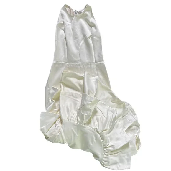 Bronx and Banco Paros‎ Gown in White - Picture 2 of 16